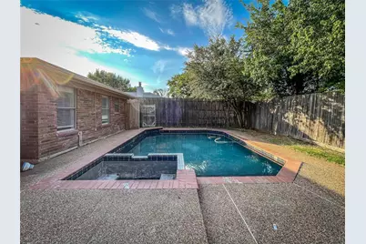 7016 Yorkston Street, Watauga, TX 76148 - Photo 15