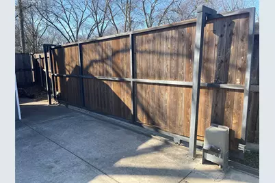 1413 S Waverly Drive, Dallas, TX 75208 - Photo 19