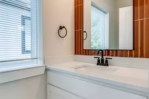 1681 CF Hawn Fwy, Dallas, TX 75215 - Photo 23