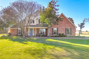 251 Fcr 1171, Fairfield, TX 75840 - Photo 1