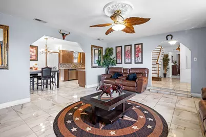 2133 Pleasant Drive, Dallas, TX 75227 - Photo 7