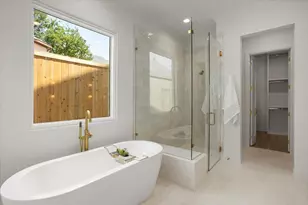 3935 Rochelle Dr, Dallas, TX 75220 - Photo 17