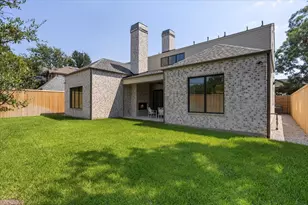 3935 Rochelle Dr, Dallas, TX 75220 - Photo 27