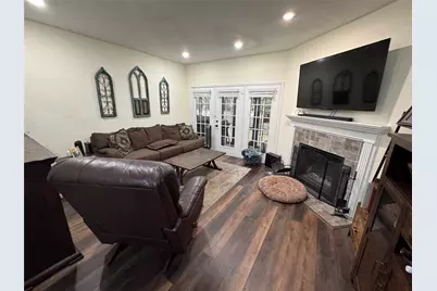 2506 Wedglea Drive #105, Dallas, TX 75211 - Photo 7