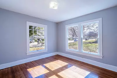 1612 6th Avenue, Fort Worth, TX 76104 - Photo 9