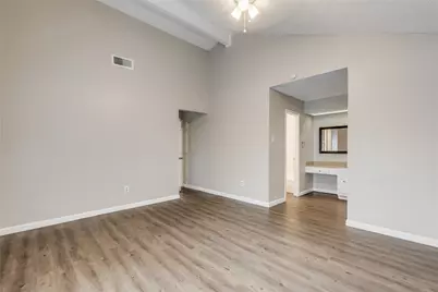 2513 Richmond Drive, Arlington, TX 76014 - Photo 3