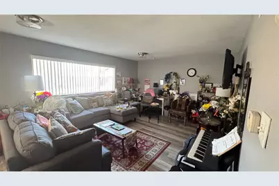 114 Wes Jespersen Way, Duncanville, TX 75116 - Photo 7