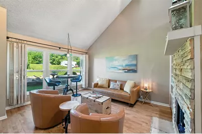 2408 Cedar Crest Drive, Granbury, TX 76048 - Photo 5