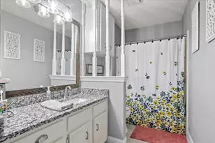 2040 Casa Loma Ct, Grapevine, TX 76051 - Photo 9