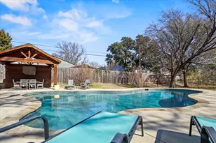 2040 Casa Loma Ct, Grapevine, TX 76051 - Photo 23