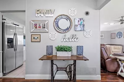 2040 Casa Loma Court, Grapevine, TX 76051 - Photo 3