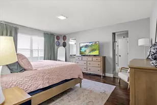 2040 Casa Loma Ct, Grapevine, TX 76051 - Photo 13