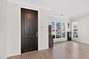 312 Chandan Wy, Irving, TX 75063 - Photo 7