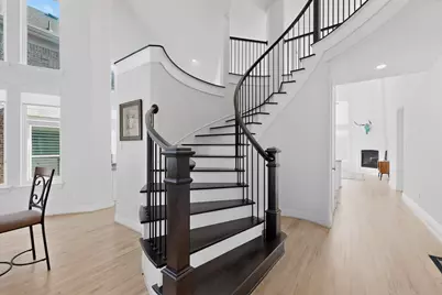 312 Chandan Way, Irving, TX 75063 - Photo 7