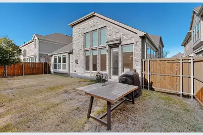 312 Chandan Way, Irving, TX 75063 - Photo 33