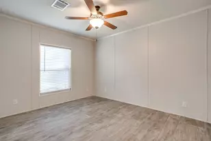 104 Red Oak St, Alvarado, TX 76009 - Photo 23