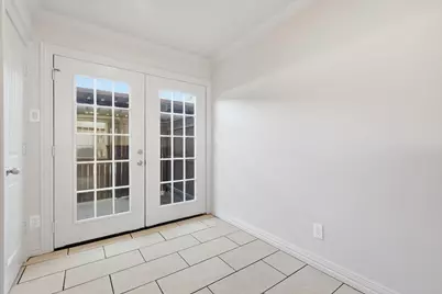 3011 Brockbank Court #B, Dallas, TX 75220 - Photo 13