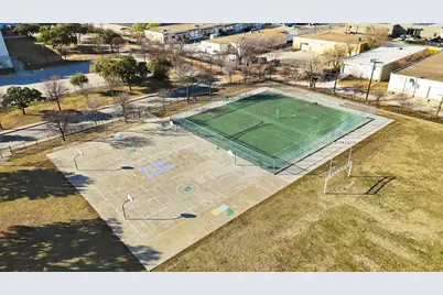 3011 Brockbank Court #B, Dallas, TX 75220 - Photo 33