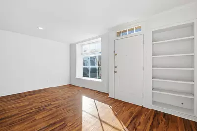 3011 Brockbank Court #B, Dallas, TX 75220 - Photo 5