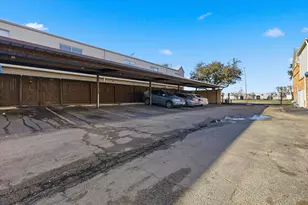 3011 Brockbank Ct, Dallas, TX 75220 - Photo 29