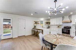 7609 Walnuthill Ct, Watauga, TX 76148 - Photo 9