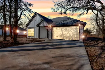420 Kelly Lane, Seven Points, TX 75143 - Photo 1