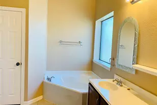 1804 Lake Texoma Cir, Allen, TX 75002 - Photo 19