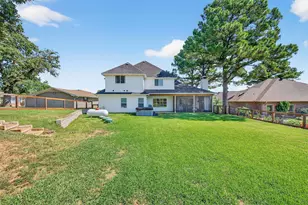 402 Kiowa Dr W, Gainesville, TX 76240 - Photo 35