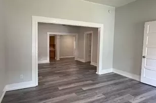 1837 W Houston St, Paris, TX 75460 - Photo 5