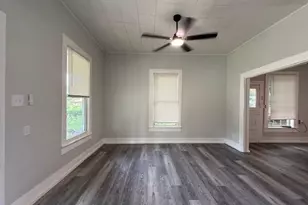 1837 W Houston St, Paris, TX 75460 - Photo 7