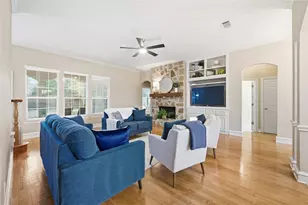 2608 Flameleaf Dr, Grapevine, TX 76051 - Photo 9