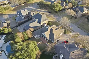 2608 Flameleaf Dr, Grapevine, TX 76051 - Photo 3