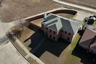 2608 St Andrews Dr, Lancaster, TX 75146 - Photo 3