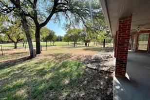8701 Bellechase Rd, Granbury, TX 76049 - Photo 15