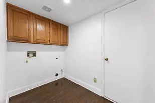 434 Moonlight Way, Irving, TX 75063 - Photo 9