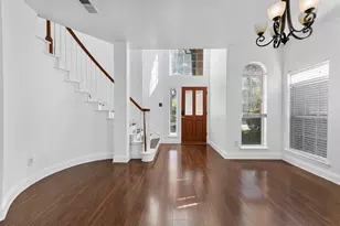 434 Moonlight Way, Irving, TX 75063 - Photo 5