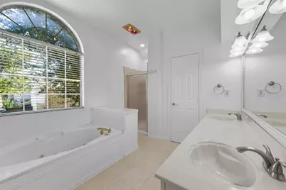 434 Moonlight Way, Irving, TX 75063 - Photo 25