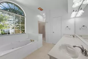 434 Moonlight Way, Irving, TX 75063 - Photo 25