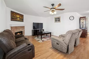 1516 Windy Meadows Dr, Burleson, TX 76028 - Photo 13