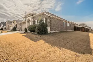 7500 Winterbloom Wy, Fort Worth, TX 76123 - Photo 3