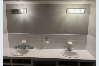 408 E Mulberry Street, Leonard, TX 75452 - Photo 21