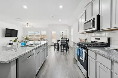 9721 Tinsley Street, Aubrey, TX 76227 - Photo 15