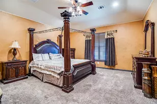 308 Sheri Ln, Roanoke, TX 76262 - Photo 11