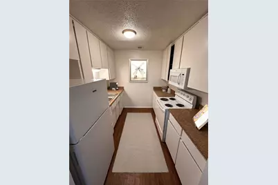 4639 Williams Road #202, Benbrook, TX 76116 - Photo 5