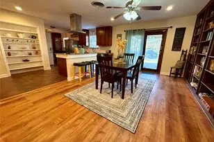 7013 Meadowbrook Dr, Fort Worth, TX 76112 - Photo 9