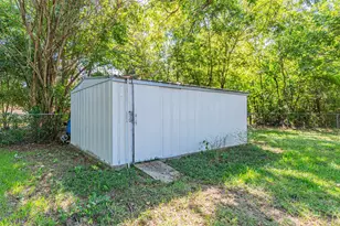 1024 Tower St, Canton, TX 75103 - Photo 21