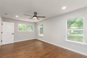 1024 Tower St, Canton, TX 75103 - Photo 9