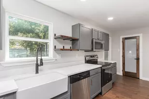 1024 Tower St, Canton, TX 75103 - Photo 7