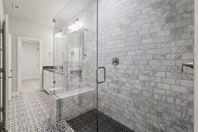 568 Courtyard Lane, Irving, TX 75039 - Photo 19