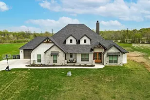 2028 Carrie Ct, Weatherford, TX 76088 - Photo 1